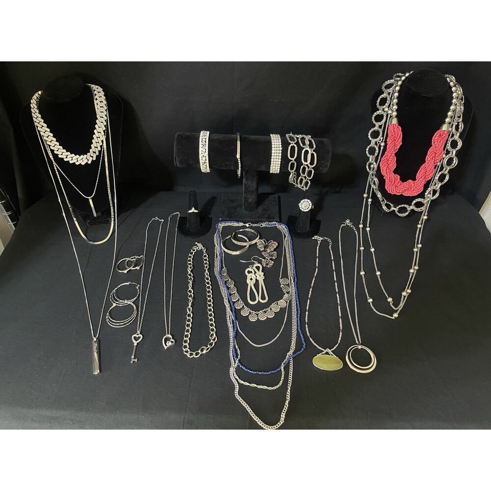 Vintage To Now Estate Lot Silver tone Jewelry Necklace Bracelet Earrings Ring